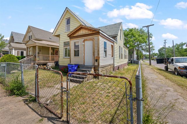 2100 Lansing Street, Detroit, MI 48209