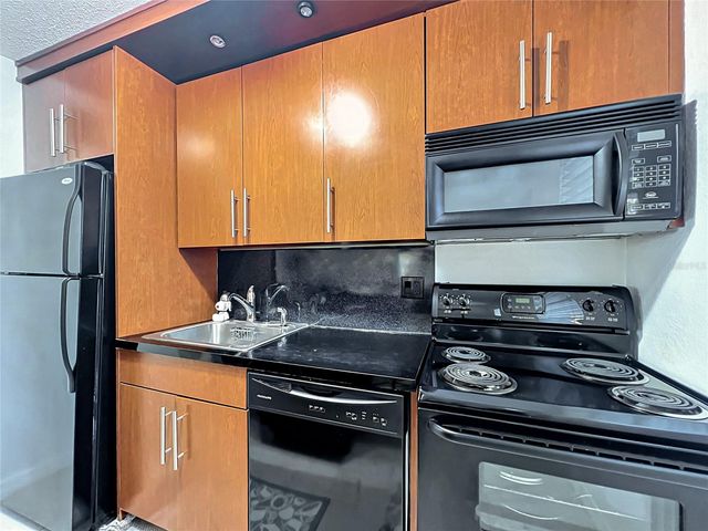 2507 E CENTRAL BOULEVARD 22, Orlando, FL 32803