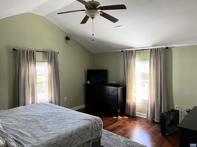 211 NW 5TH ST, Charlottesville, VA 22903