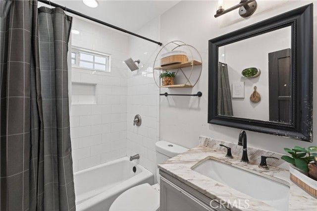 1513 W 215th Street, Torrance, CA 90501