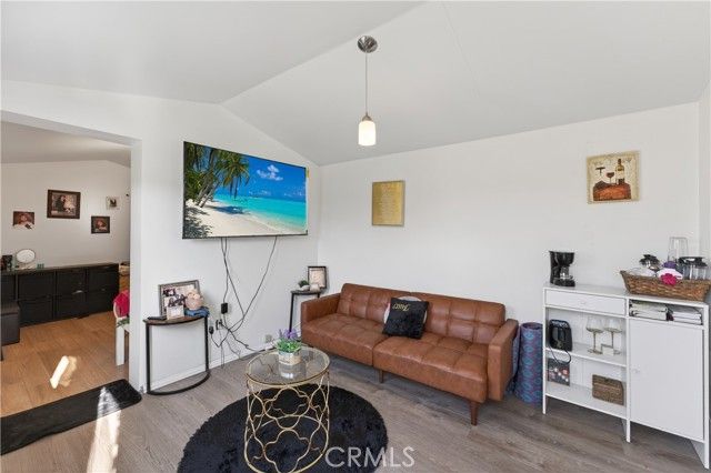 1513 W 215th Street, Torrance, CA 90501