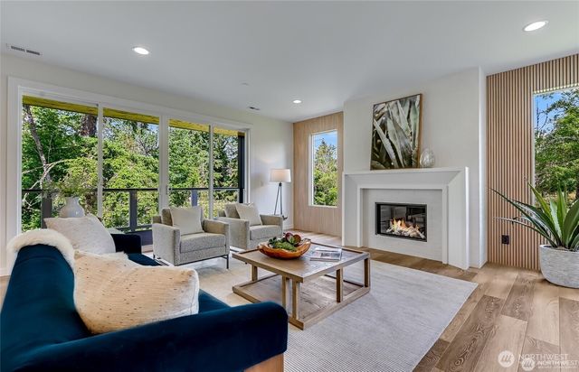 30418 132nd Avenue SE, Auburn, WA 98092