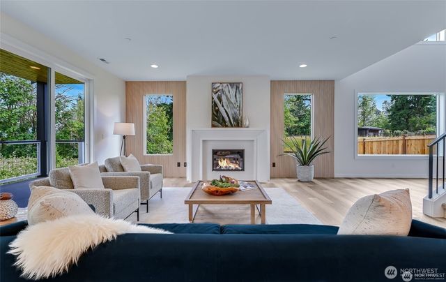 30418 132nd Avenue SE, Auburn, WA 98092