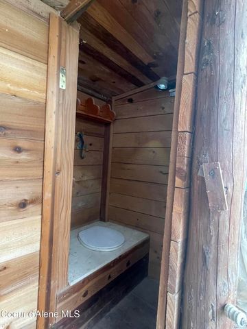 2447 Turner Hill Rd, Bonners Ferry, ID 83805