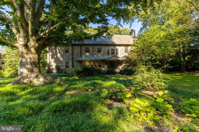 435 W ALLENS LN, Philadelphia, PA 19119