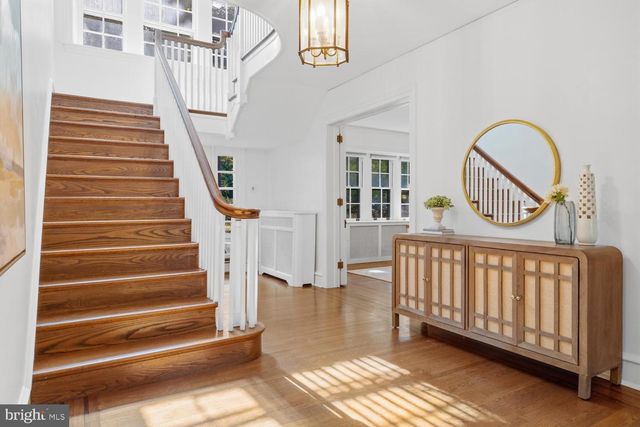 435 W ALLENS LN, Philadelphia, PA 19119