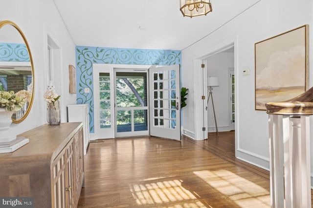 435 W ALLENS LN, Philadelphia, PA 19119
