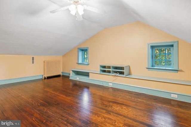 435 W ALLENS LN, Philadelphia, PA 19119