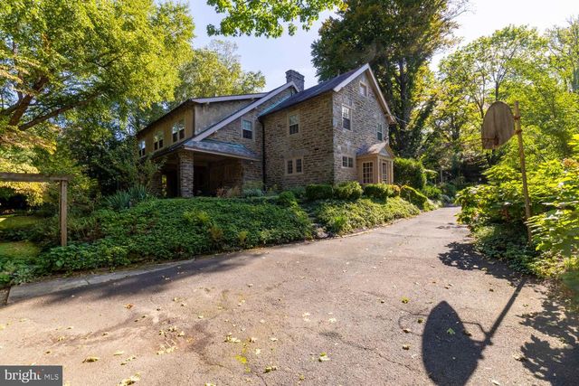 435 W ALLENS LN, Philadelphia, PA 19119