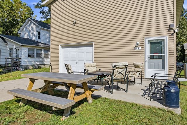1131 16th Street, Cedar Rapids, IA 52403