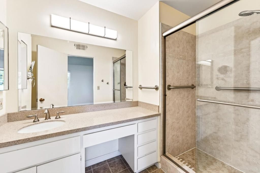 Image 10 of property listing at 22821 Longdown Road, Cupertino, CA 95014