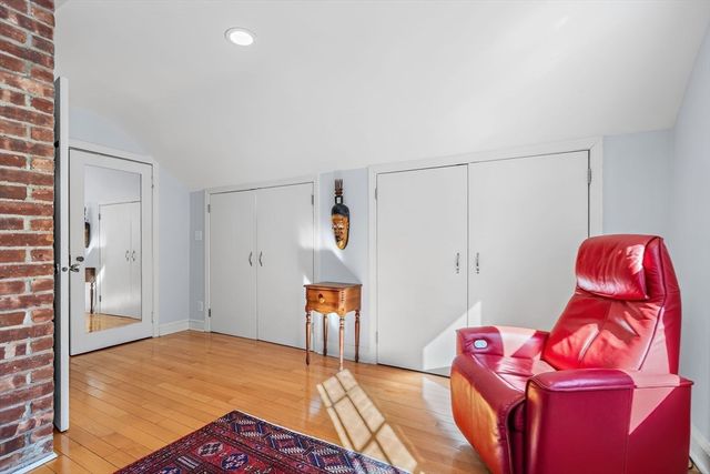 20 York Street, Lexington, MA 02420