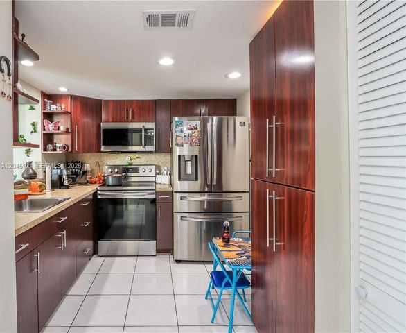 2055 SW 122nd Ave 306, Miami, FL 33175