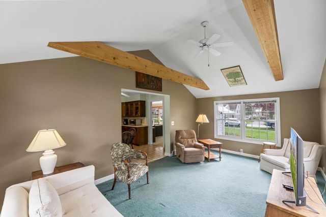 825 Kurtis DRIVE, Elm Grove, WI 53122