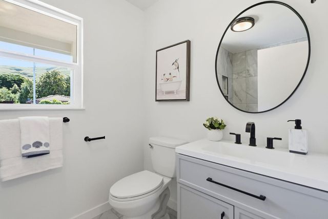 1276 Larch Avenue, Moraga, CA 94556