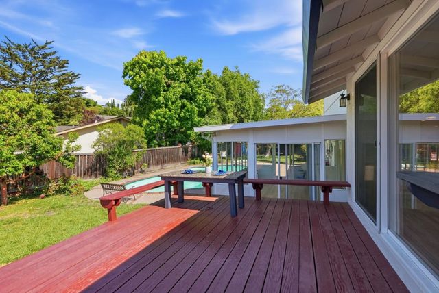 1276 Larch Avenue, Moraga, CA 94556