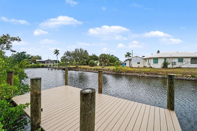 3000 BANYAN WAY, Punta Gorda, FL 33950