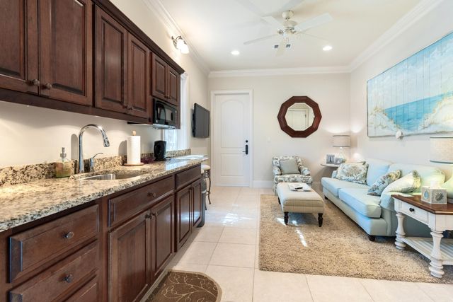 7 Bay Cove Lane, Shalimar, FL 32579