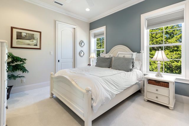 7 Bay Cove Lane, Shalimar, FL 32579