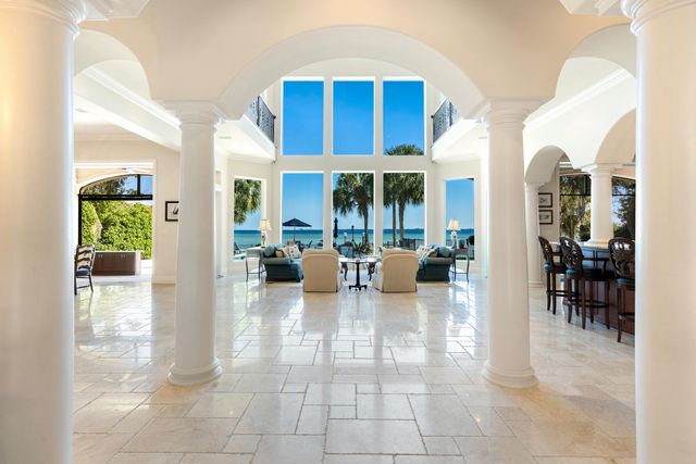 7 Bay Cove Lane, Shalimar, FL 32579