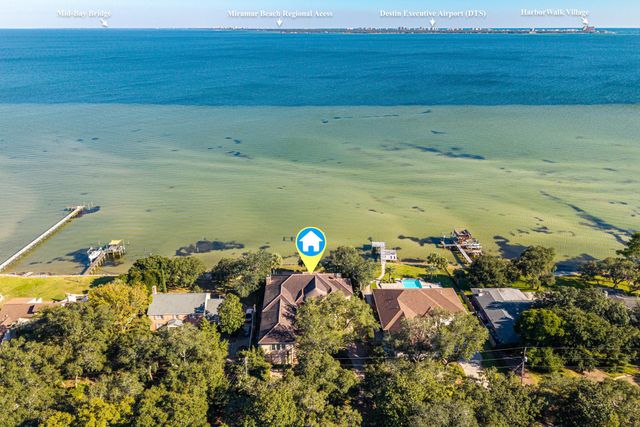 7 Bay Cove Lane, Shalimar, FL 32579