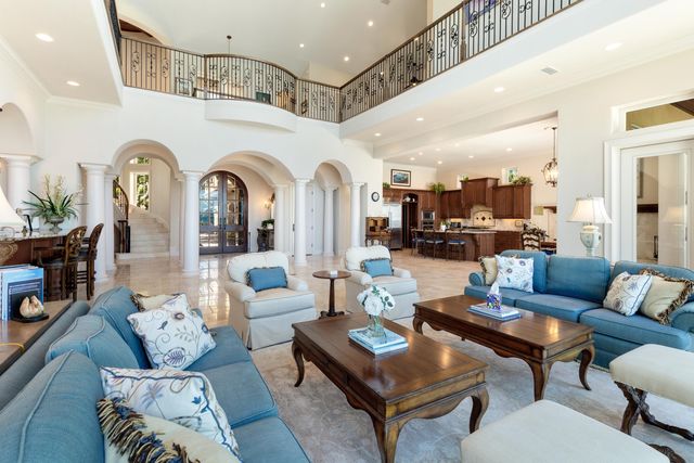 7 Bay Cove Lane, Shalimar, FL 32579