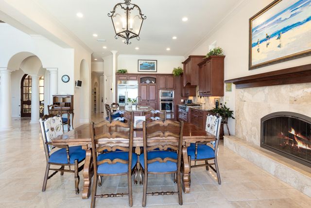 7 Bay Cove Lane, Shalimar, FL 32579