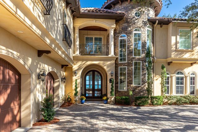 7 Bay Cove Lane, Shalimar, FL 32579