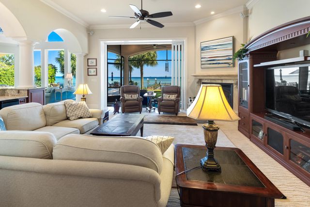 7 Bay Cove Lane, Shalimar, FL 32579