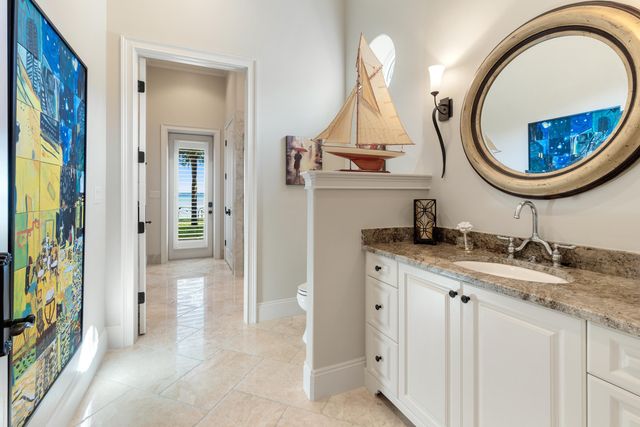 7 Bay Cove Lane, Shalimar, FL 32579