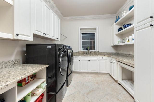 7 Bay Cove Lane, Shalimar, FL 32579