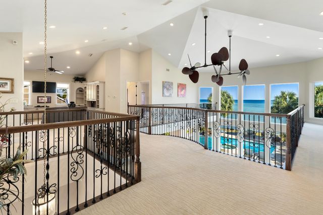 7 Bay Cove Lane, Shalimar, FL 32579