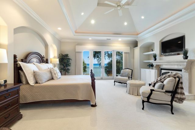 7 Bay Cove Lane, Shalimar, FL 32579