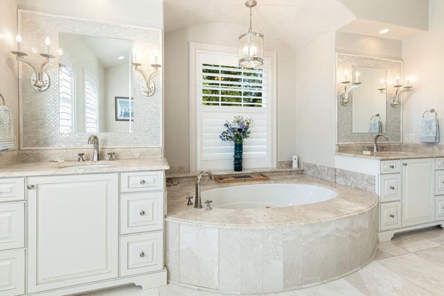 7 Bay Cove Lane, Shalimar, FL 32579