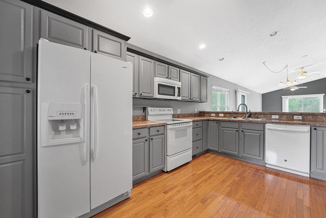 3763 Creekside Drive, Garfield Twp, MI 49684