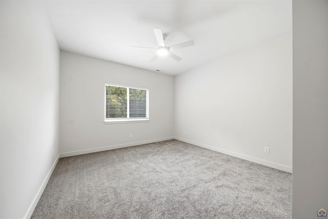 3309 SE 23rd ST, Topeka, KS 66605