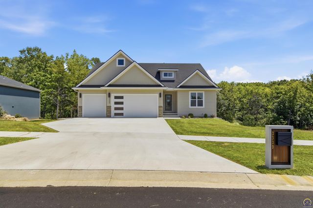 3309 SE 23rd ST, Topeka, KS 66605