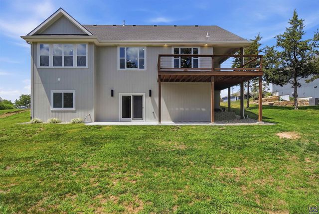 3309 SE 23rd ST, Topeka, KS 66605