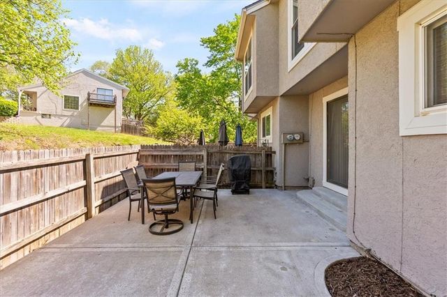 12650 W 108th Street, Overland Park, KS 66210