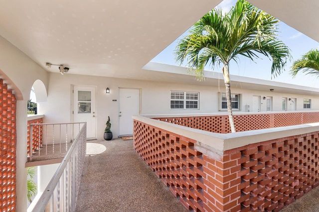 2301 NE 14th Street Causeway 306W, Pompano Beach, FL 33062