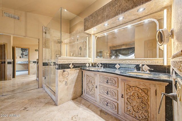 6154 W QUAIL Avenue, Glendale, AZ 85308