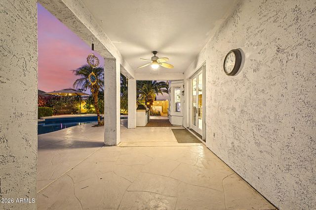 6154 W QUAIL Avenue, Glendale, AZ 85308