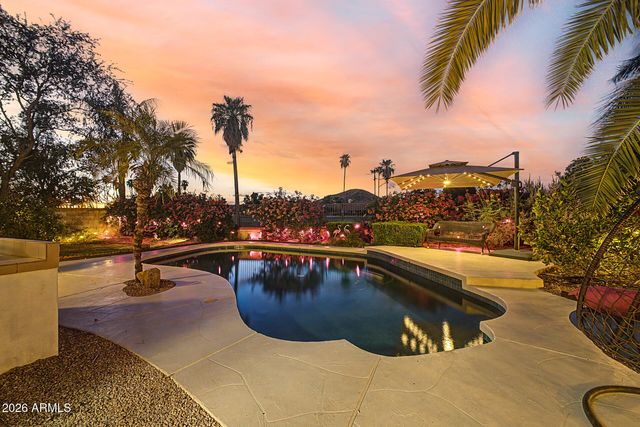 6154 W QUAIL Avenue, Glendale, AZ 85308