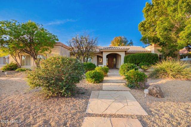 3342 E SUNCREST Court, Phoenix, AZ 85044