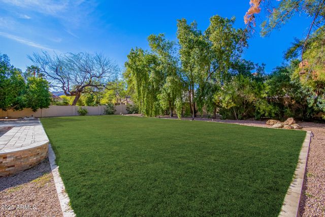 3342 E SUNCREST Court, Phoenix, AZ 85044