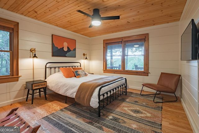 140 Black Oaks Road, Cherry Log, GA 30522