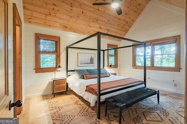 140 Black Oaks Road, Cherry Log, GA 30522