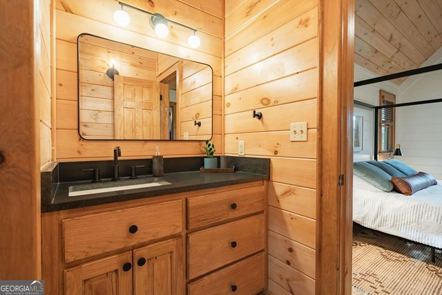 140 Black Oaks Road, Cherry Log, GA 30522