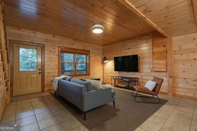 140 Black Oaks Road, Cherry Log, GA 30522