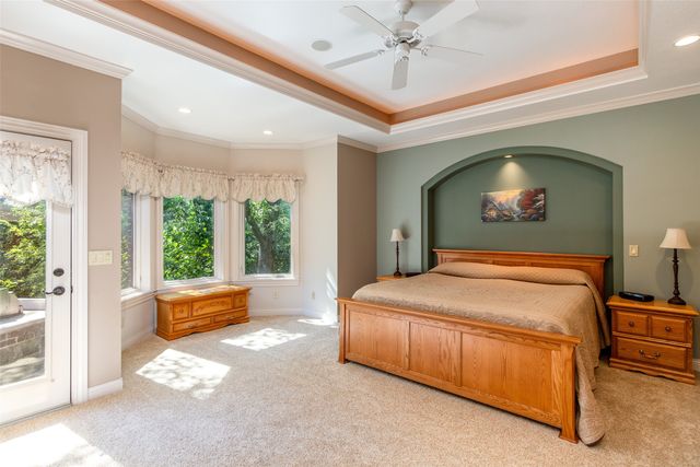 4882 Copperstone Drive, Ames, IA 50010